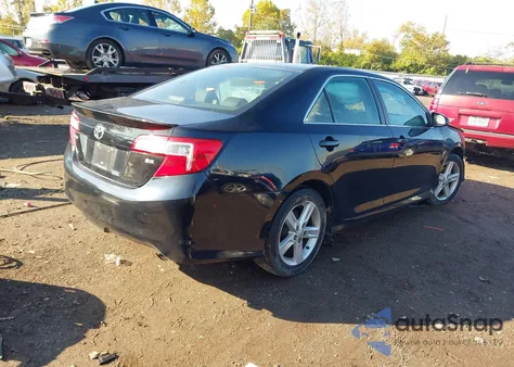 2012 Toyota Camry Se z USA, uszkodzony, nr VIN 4T1BF1FK0CU186864
